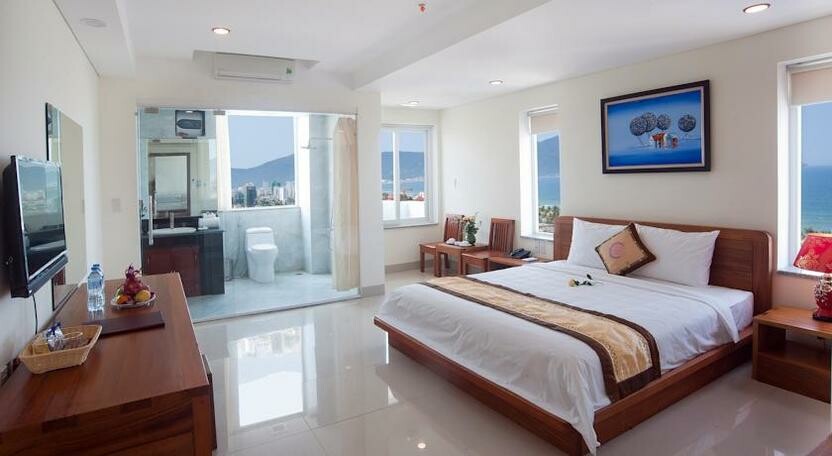 Khách sạn SOCO Đà Nẵng 8