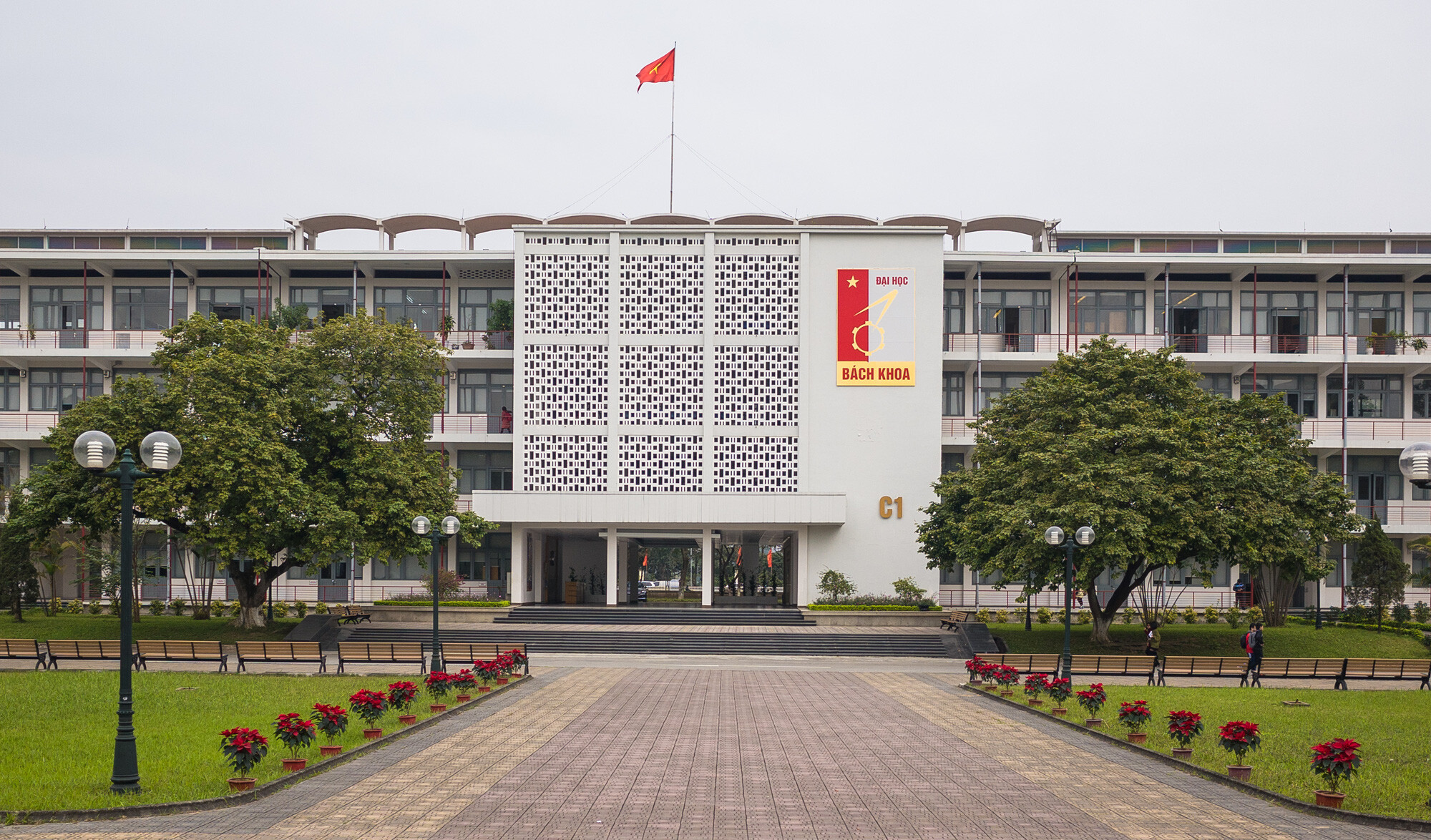 Đại học Bách khoa Hà Nội 10