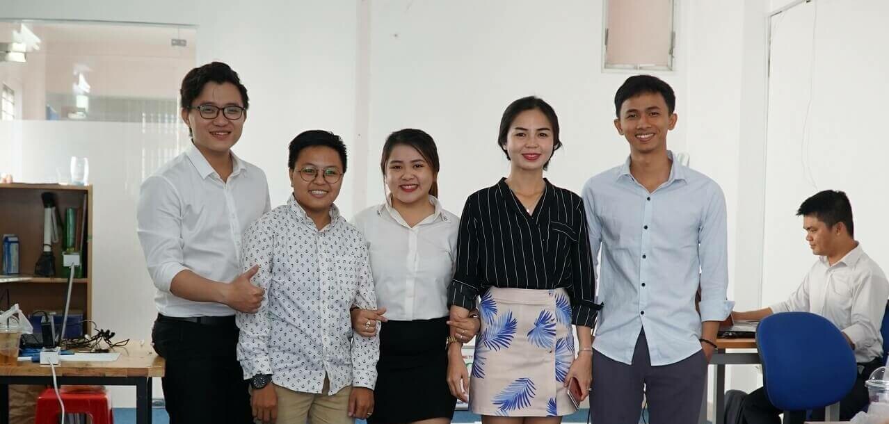 Công ty TNHH CAVI Express 8