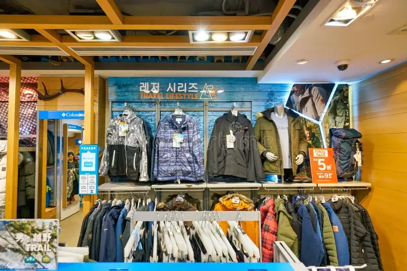 Columbia Sportswear 6