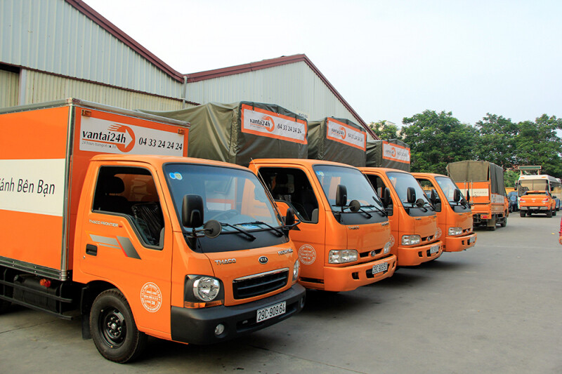 Công ty TNHH Vận tải Thương mại Long Vân Limousine 6