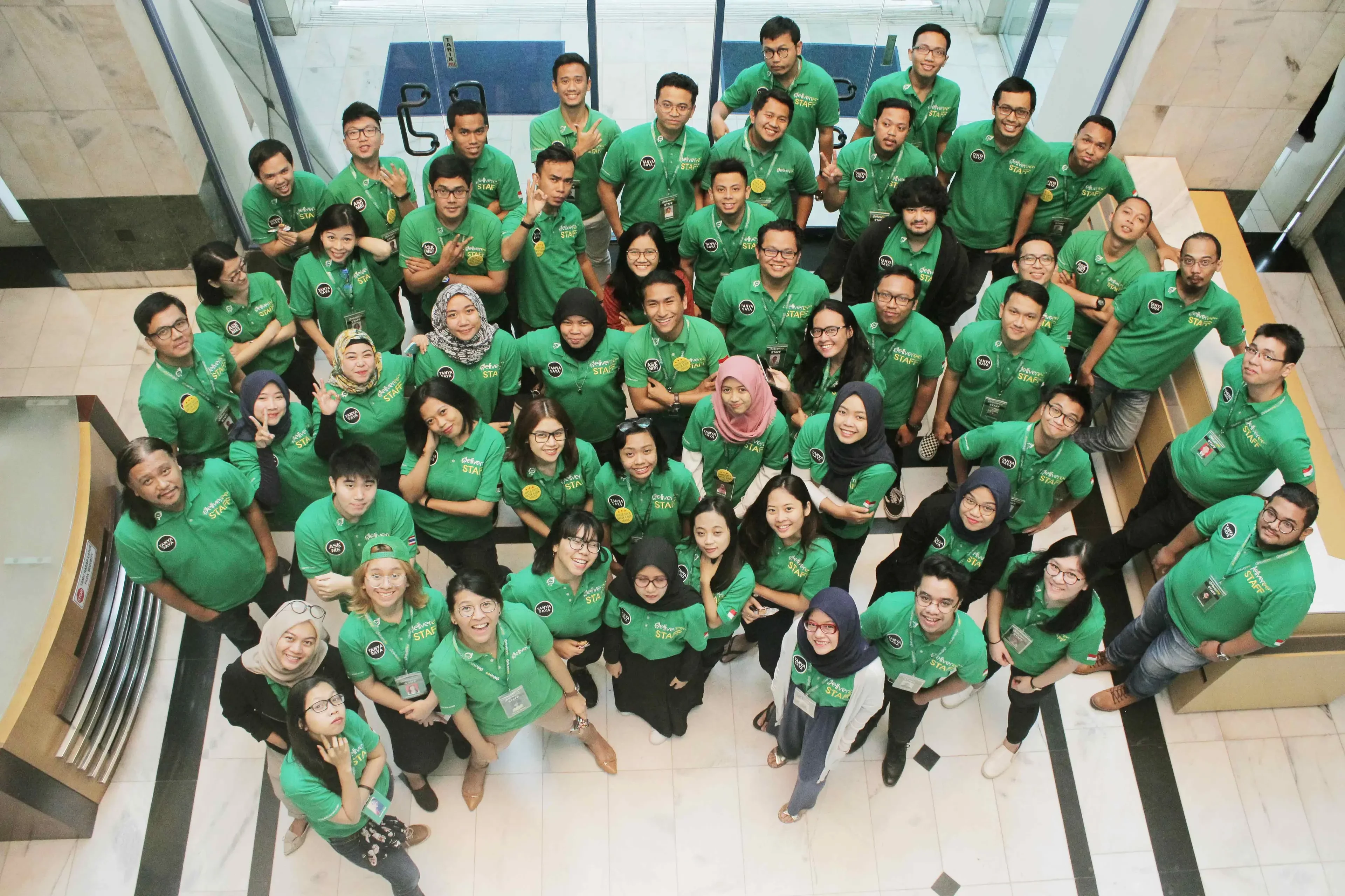 Deliveree On-Demand Logistics 4