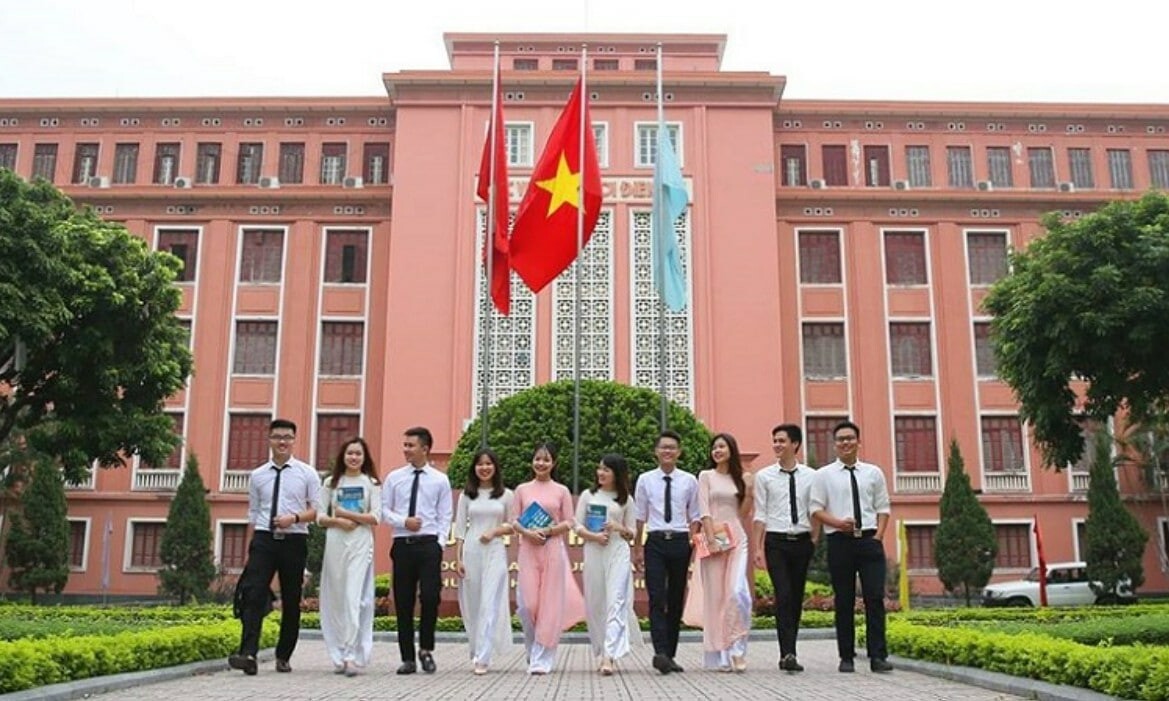 Thuyloi University (TLU) 4