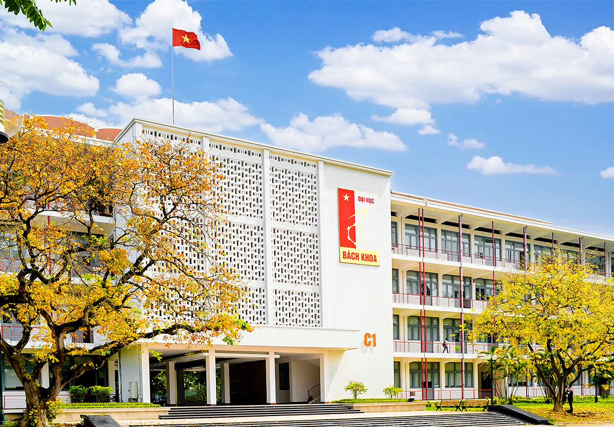 Đại học Bách khoa Hà Nội 7