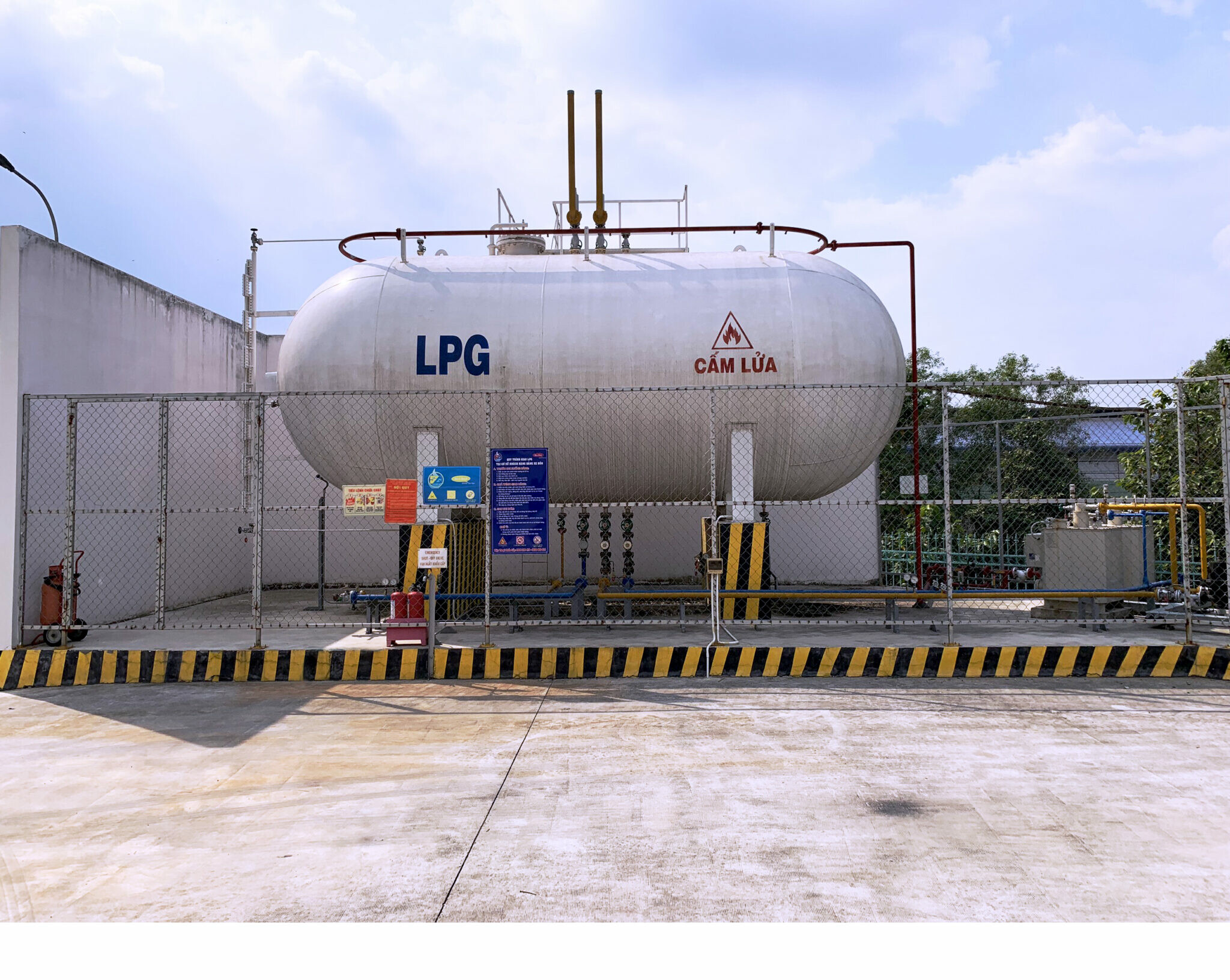 CÔNG TY CỔ PHẦN GIẤY G.P 8