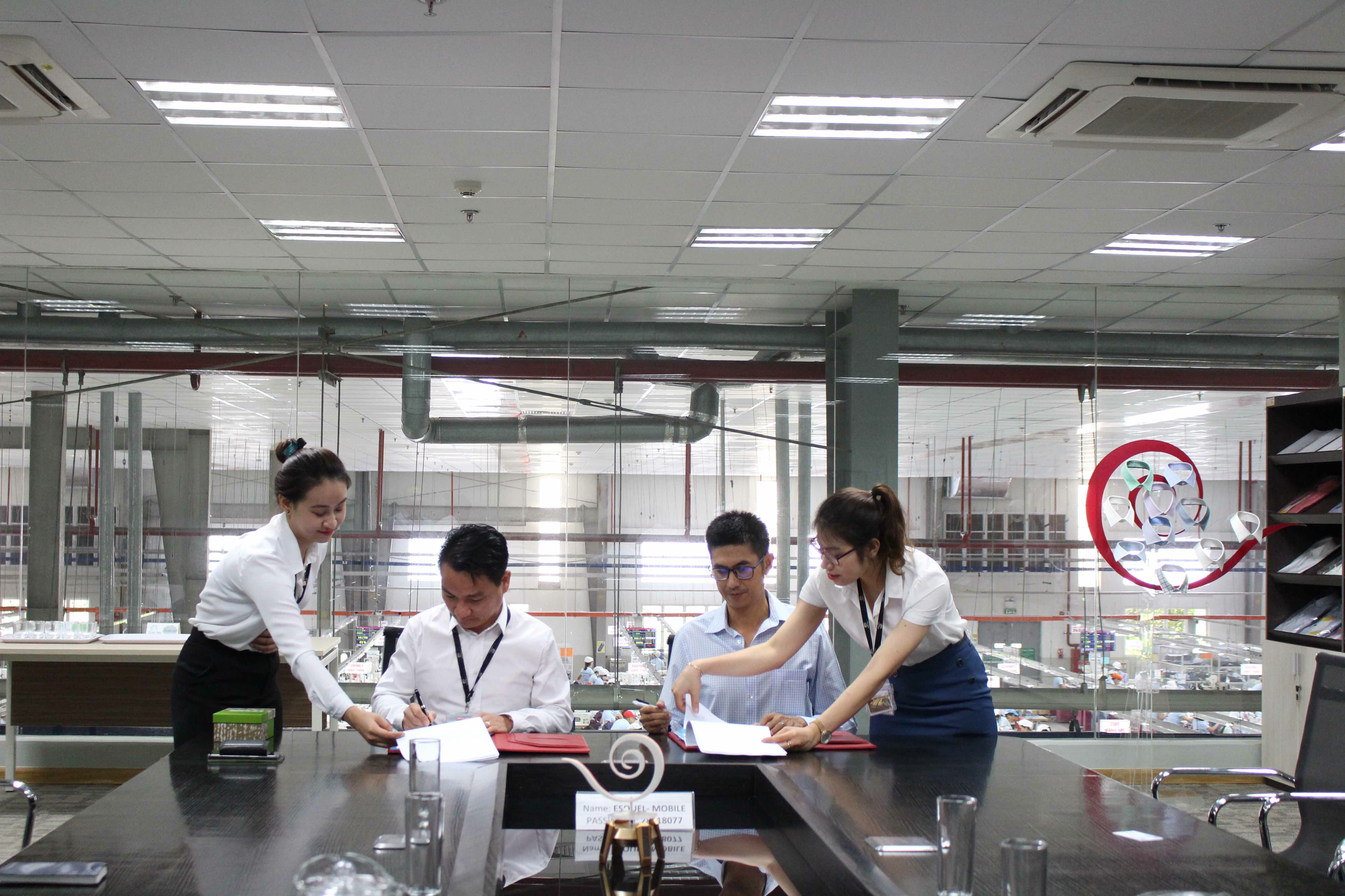 Công ty TNHH Esquel Garment Manufacturing (Việt Nam) 4