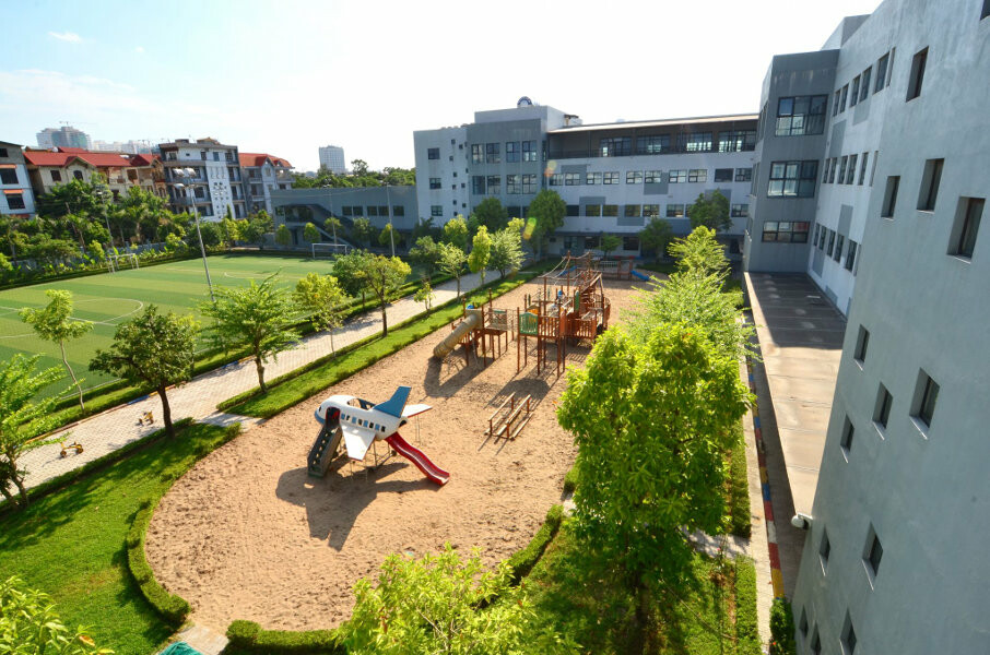 The International School of Vietnam 9