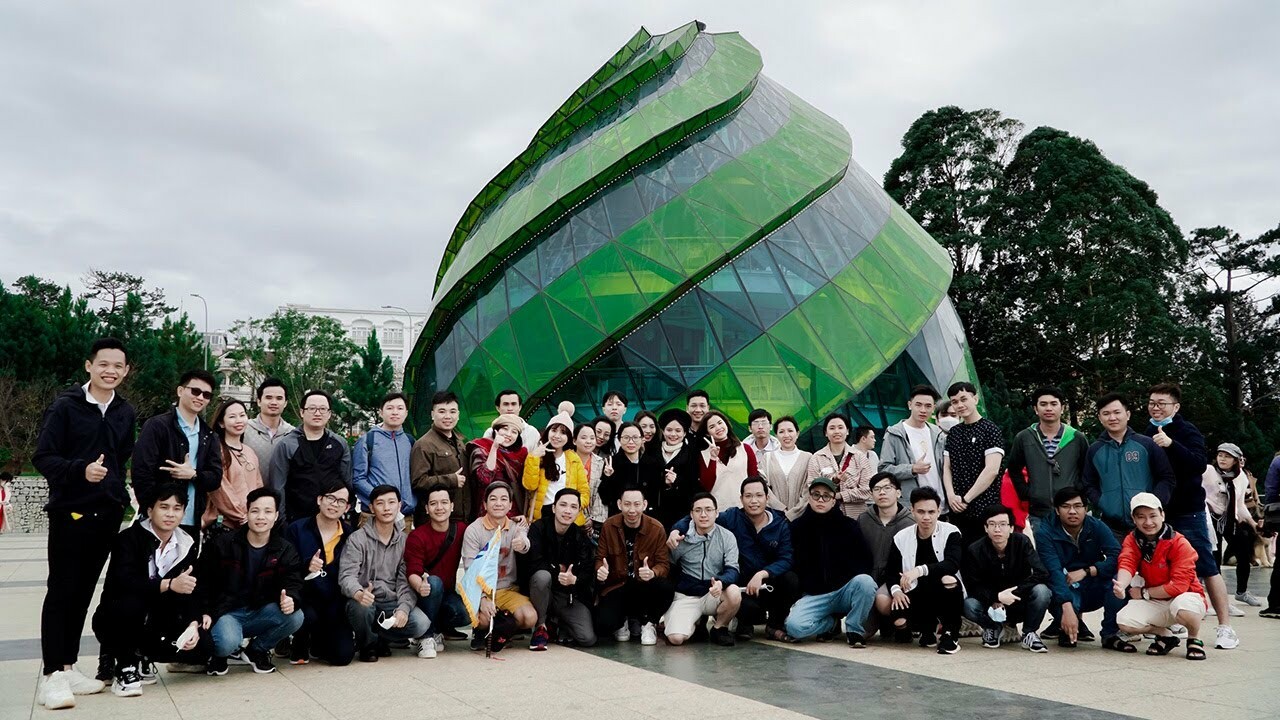 RiverCrane Vietnam 8