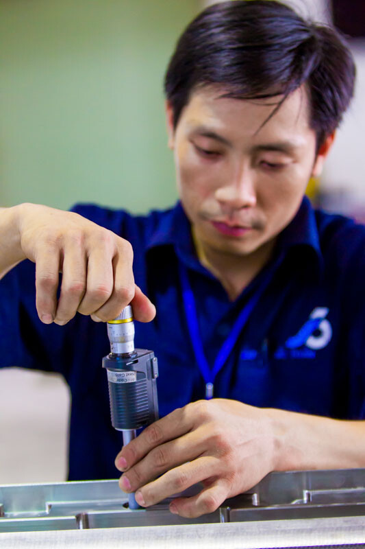 Schoeller Bleckmann Vietnam 1