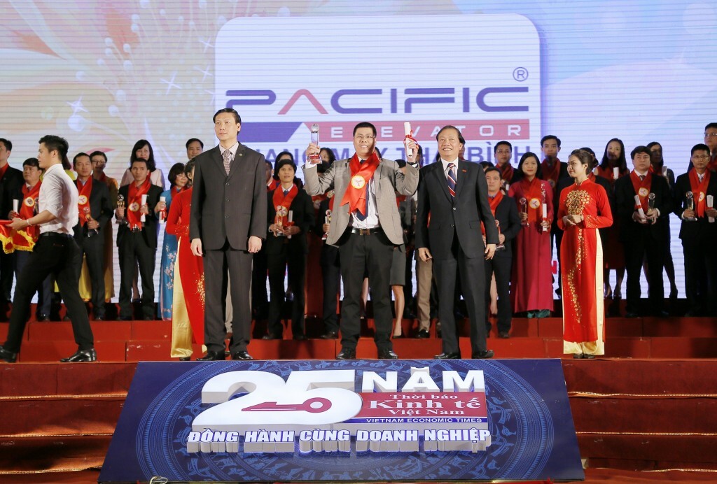 Thang máy Pacific 2