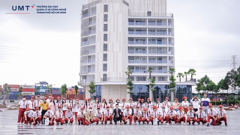 Đại học Quản lý và Công nghệ Thành phố Hồ Chí Minh (UMT) 3