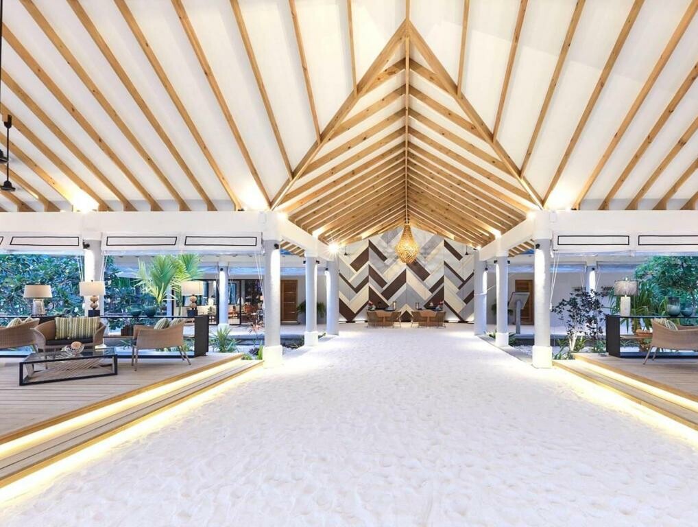 Robert & PARTNERS International 9