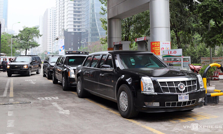 CÔNG TY TNHH DU LỊCH VÀ THƯƠNG MẠI SÔNG HỒNG 8