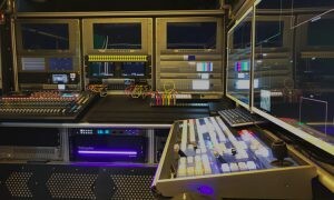 THƯƠNG MẠI TRUYỀN THÔNG V MEDIA 6