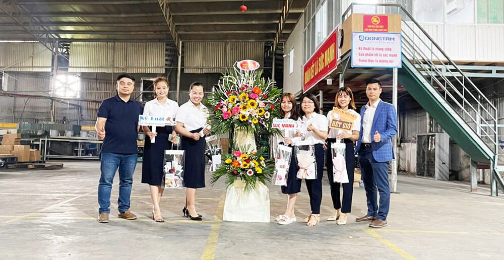 Kính Đồng Tâm 10