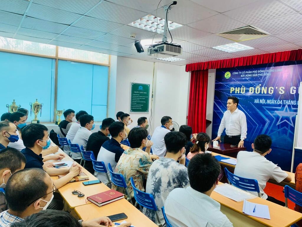 Phù Đổng Thăng Long 1