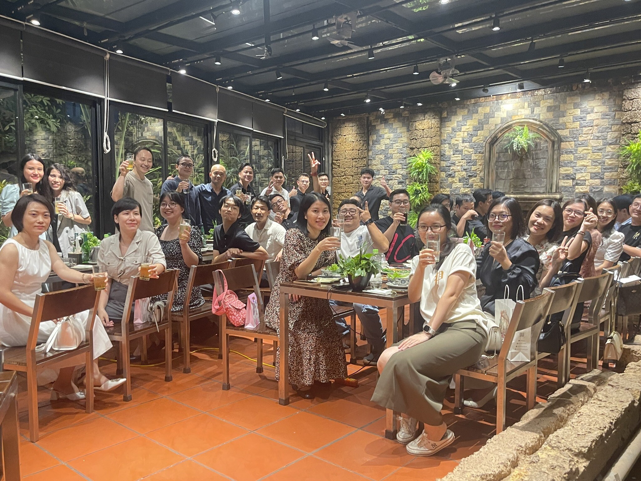 Frontier Consulting Việt Nam 6