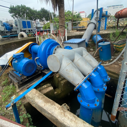 Chế Tạo Bơm TS 2