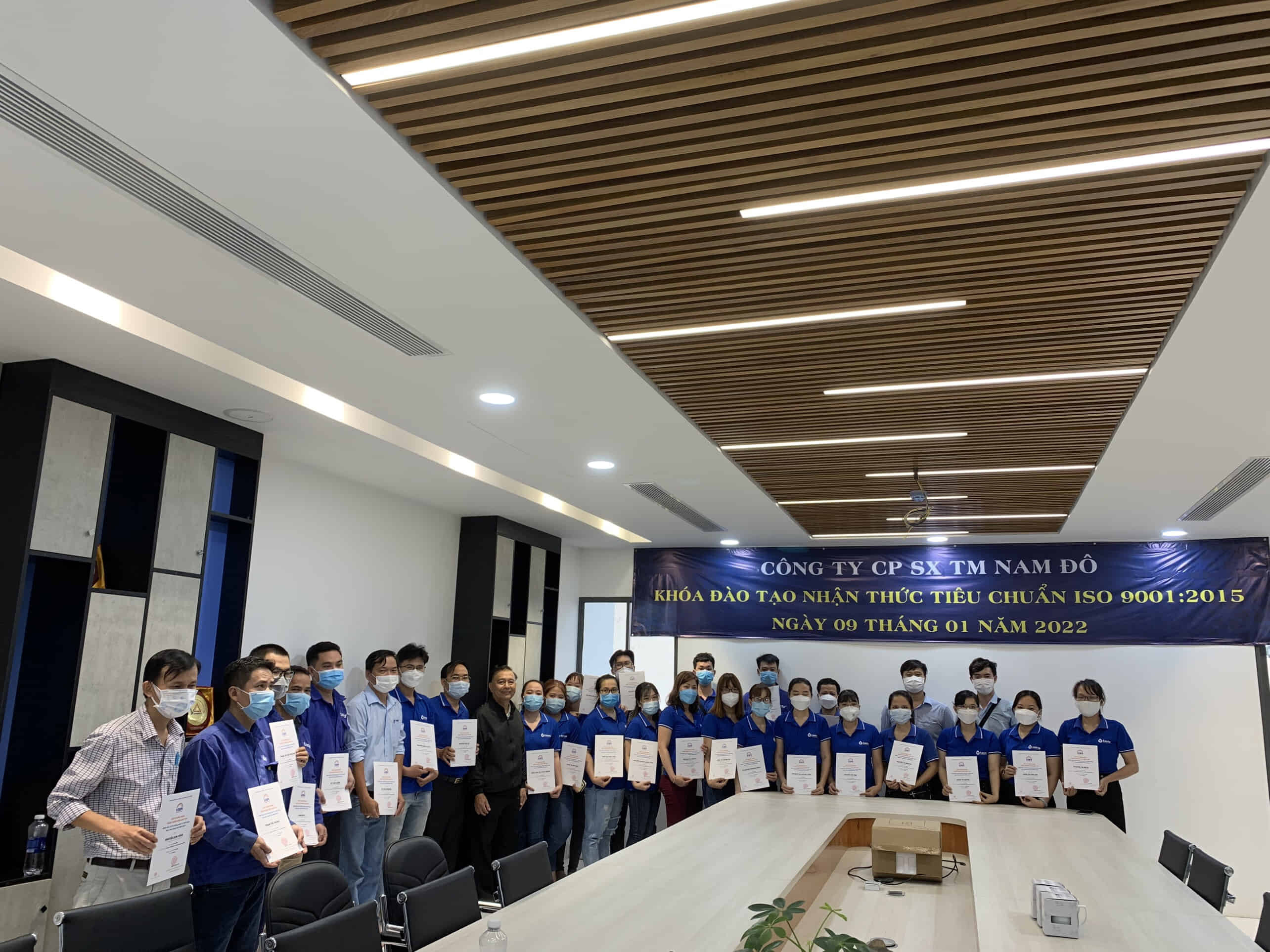 SẢN XUẤT THƯƠNG MẠI NAM ĐÔ 9