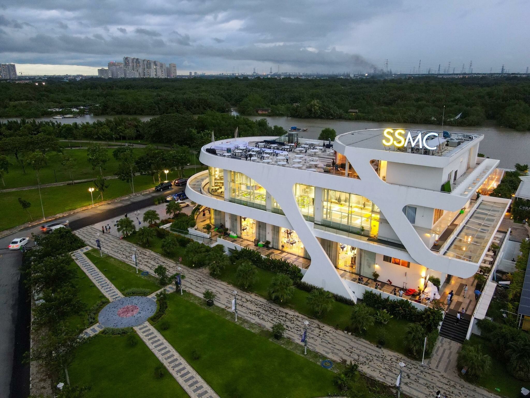 SAIGON SOUTH MARINA CLUB 7