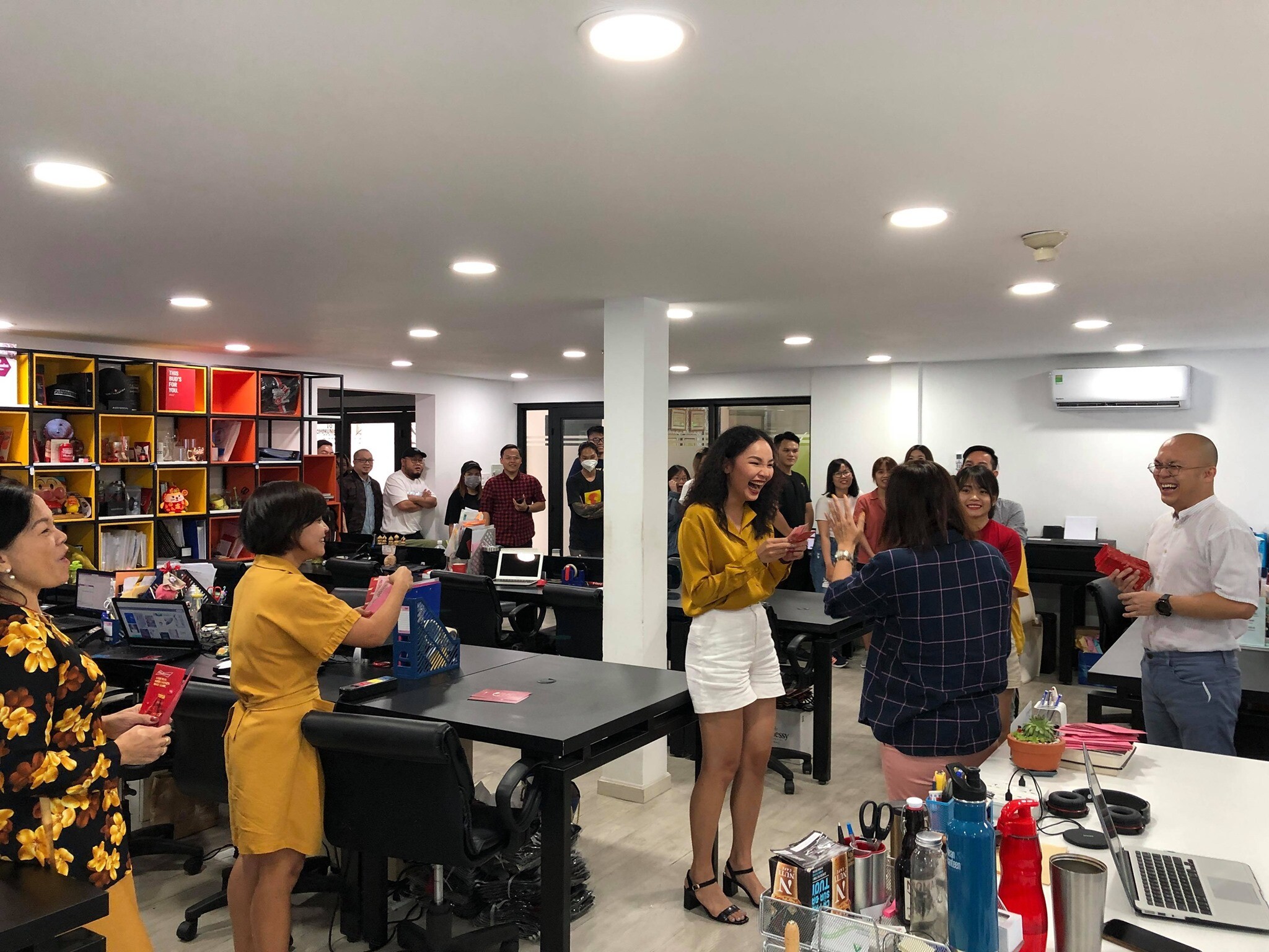 Id Communication Group 9