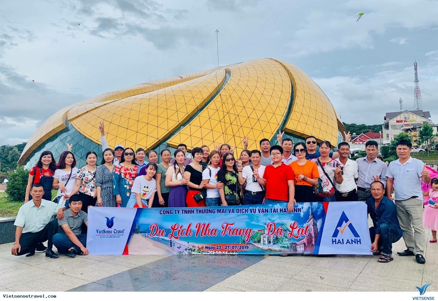 Dịch vụ Ái Tuyết 3