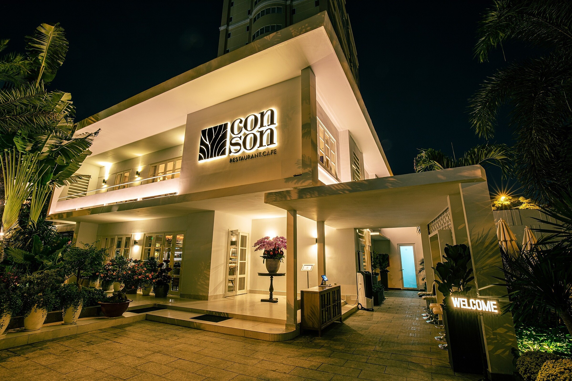 Nhà hàng Côn sơn 7