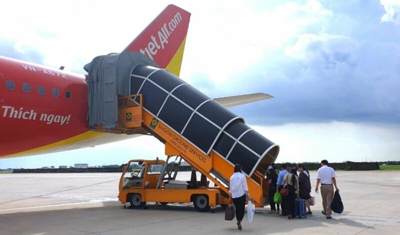 Phục Vụ Mặt Đất Sài Gòn 2