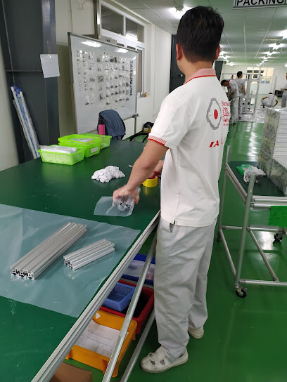 Standard Units Supply Việt Nam 5