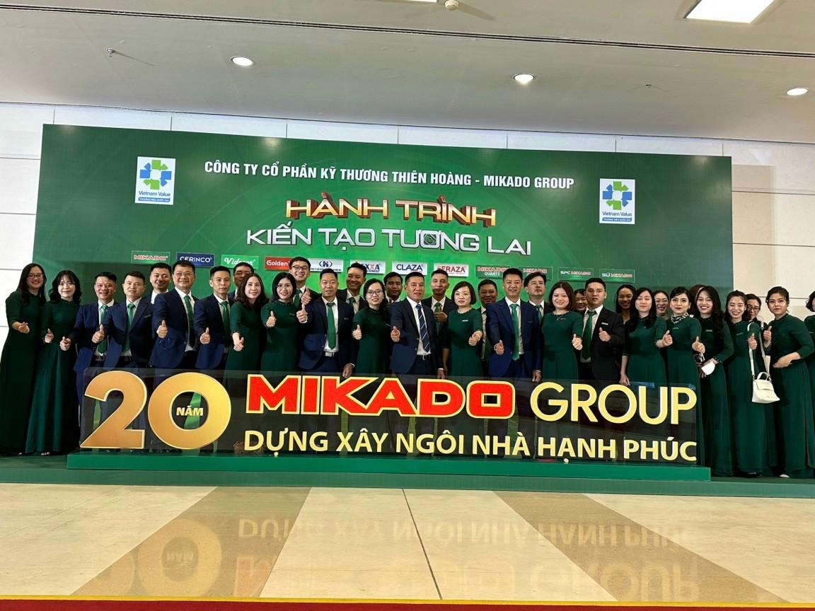 Kỹ Thương Thiên Hoàng 9