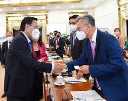 VẠN THUẬN HOLDINGS 9