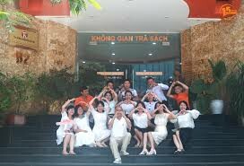 Thai Ha Books JSC 10