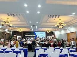 Gia sư Trí Tuệ 24h 7