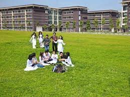 TRƯỜNG ĐẠI HỌC QUỐC TẾ MIỀN ĐÔNG (EIU) 11