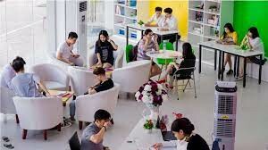 Universal English Center 5