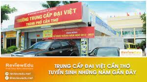 Trường Trung Cấp Đại Việt 10
