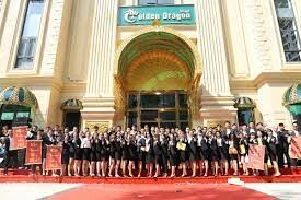 NHÀ THỜI ĐẠI 1