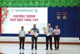 TẬP ĐOÀN XÂY DỰNG MINH ĐỨC 4