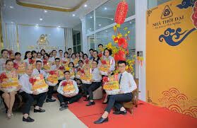 NHÀ THỜI ĐẠI 8