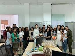 Flix Communications 8