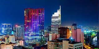 The Reverie Saigon 4