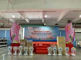 OUCANYON FURNITURE 2