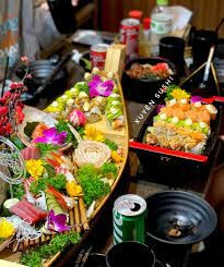 XUYÊN SUSHI 7