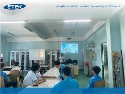 Công Ty TNHH Giải Pháp Và Dịch Vụ Cao Cấp 4