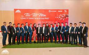 Thương Mại Và Dịch Vụ Đại Phát 1