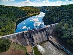 Tập Đoàn Đầu Tư Việt Phương 3