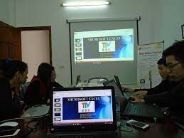 Hutchinson Việt Nam 9