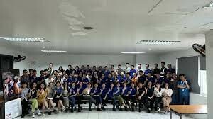 Hutchinson Việt Nam 8