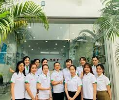 Du Lịch Ánh Sao Thiên 1