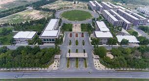 TRƯỜNG ĐẠI HỌC QUỐC TẾ MIỀN ĐÔNG (EIU) 2